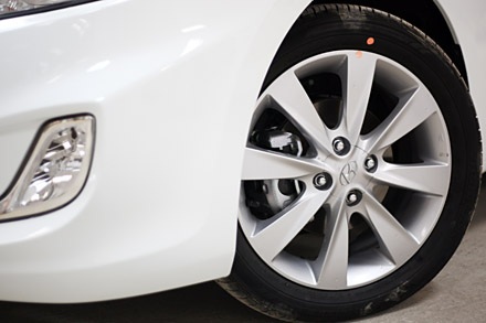 Hyundai Thành Công chính thức giới thiệu Accent 2012 - 7 Hyundai Thành Công chính thức giới thiệu Accent 2012 - 7