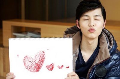 “Sao” Hàn bày tỏ tình yêu với người hâm mộ - 1 “Sao” Hàn bày tỏ tình yêu với người hâm mộ - 1