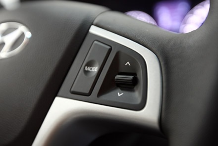 Hyundai Thành Công chính thức giới thiệu Accent 2012 - 16 Hyundai Thành Công chính thức giới thiệu Accent 2012 - 16