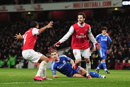 Trước vòng 21 Premier League: Thành Manchester và London - 3