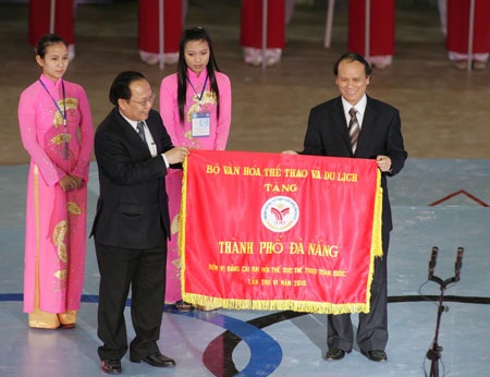 Lễ bế mạc Đại hội TDTT lần thứ VI ở Đà Nẵng - 9 Lễ bế mạc Đại hội TDTT lần thứ VI ở Đà Nẵng - 9