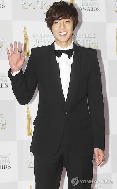 Sao lộng lẫy tại Lễ trao giải "MBC Drama Awards 2010" - 5 Sao lộng lẫy tại Lễ trao giải "MBC Drama Awards 2010" - 5
