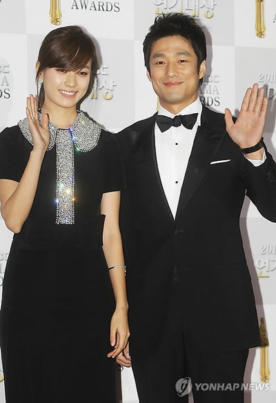 Sao lộng lẫy tại Lễ trao giải "MBC Drama Awards 2010" - 11 Sao lộng lẫy tại Lễ trao giải "MBC Drama Awards 2010" - 11