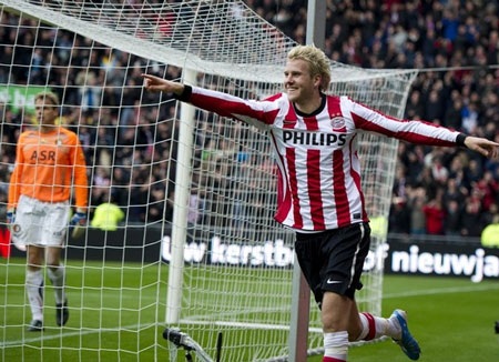 10 trận đấu hấp dẫn nhất năm 2010 - 9 10 trận đấu hấp dẫn nhất năm 2010 - 9