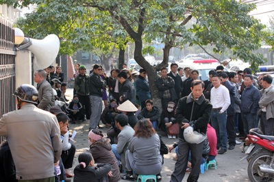 Hoãn phiên phúc thẩm vụ ông trùm vùng biên Phương “linh hột” - 1