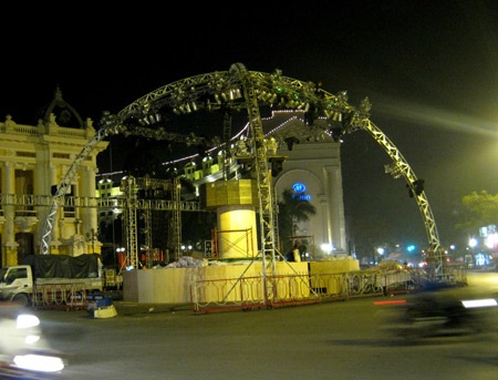 Mỹ Linh thấy tràn trề năng lượng cho năm 2011 - 4