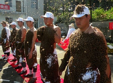 Những pha trình diễn táo bạo nhất năm 2010 - 4 Những pha trình diễn táo bạo nhất năm 2010 - 4