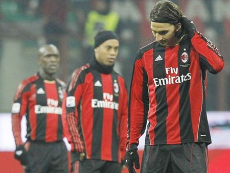 Ibra không bi quan về sự ra đi của Ronaldinho - 1