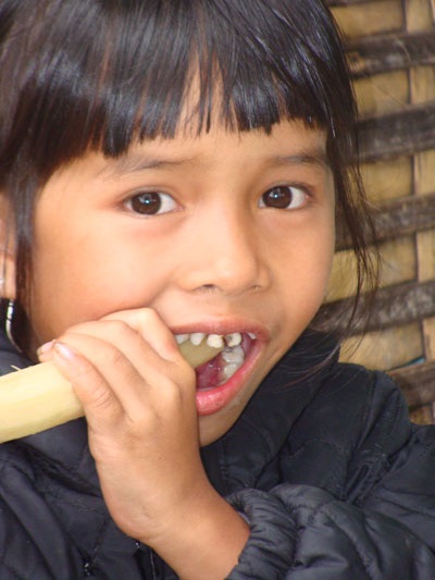 Chùm ảnh: Vẻ đẹp trong trẻo của trẻ miền sơn cước - 8 Chùm ảnh: Vẻ đẹp trong trẻo của trẻ miền sơn cước - 8