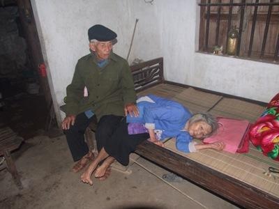 Người bệnh binh già trong ngôi nhà xiêu vẹo - 4