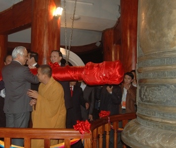 Hà Tĩnh: Khánh thành tháp chuông đền thờ Đồng Lộc - 3