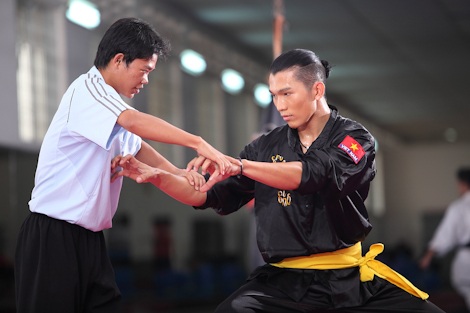 Giải vàng siêu mẫu Ngọc Tình: Không muốn làm “manơcanh” biết đi - 3 Giải vàng siêu mẫu Ngọc Tình: Không muốn làm “manơcanh” biết đi - 3