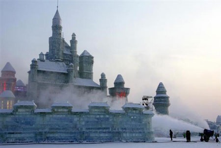 Chiêm ngưỡng "Vương quốc cổ tích" băng tuyết ở Trung Quốc | Báo Dân trí