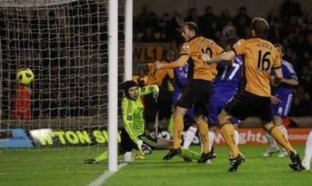 Thua sốc Wolves, Chelsea lún sâu vào khủng hoảng - 2