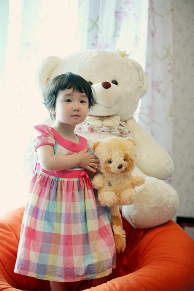 Nguyễn Thị Huyền ủng hộ con gái tham gia cuộc thi sắc đẹp - 4 Nguyễn Thị Huyền ủng hộ con gái tham gia cuộc thi sắc đẹp - 4