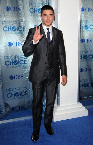 Dàn “sao” dự lễ trao giải People’s Choice Awards - 13 Dàn “sao” dự lễ trao giải People’s Choice Awards - 13