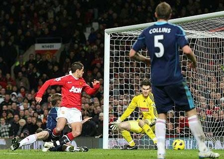 Những khoảnh khắc ấn tượng vòng 22 Premier League - 14