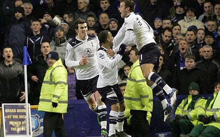 Những khoảnh khắc ấn tượng vòng 22 Premier League - 5