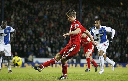 Những khoảnh khắc ấn tượng vòng 22 Premier League - 8