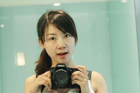 Tranh cãi nữ sinh 9x triển lãm ảnh nude mưu sinh - 4 Tranh cãi nữ sinh 9x triển lãm ảnh nude mưu sinh - 4