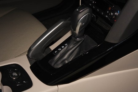 Ra mắt Ford Focus phiên bản chạy điện - 7 Ra mắt Ford Focus phiên bản chạy điện - 7