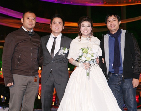 Người đẹp phim “Những cánh hoa bay” rạng rỡ trong ngày cưới - 12