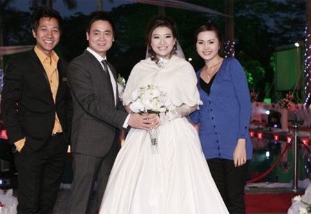 Người đẹp phim “Những cánh hoa bay” rạng rỡ trong ngày cưới - 10