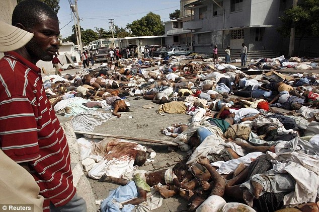 Haiti 1 năm sau động đất - cảnh kinh hoàng gần như nguyên vẹn - 9 Haiti 1 năm sau động đất - cảnh kinh hoàng gần như nguyên vẹn - 9