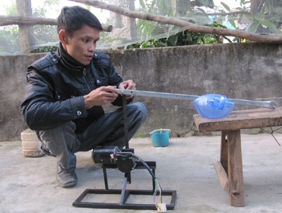 Chiếc máy thở diệu kỳ ra đời từ tình hiếu nghĩa - 2