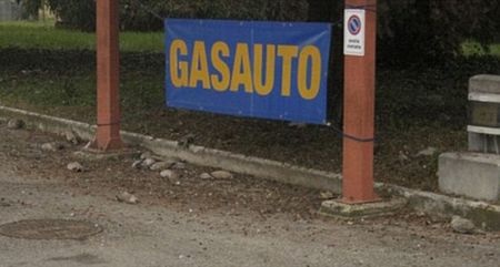 “Mưa chim chết” xuất hiện ở Italia - 3