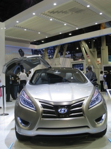 Công nghệ xe hơi tràn ngập CES 2011 - 13