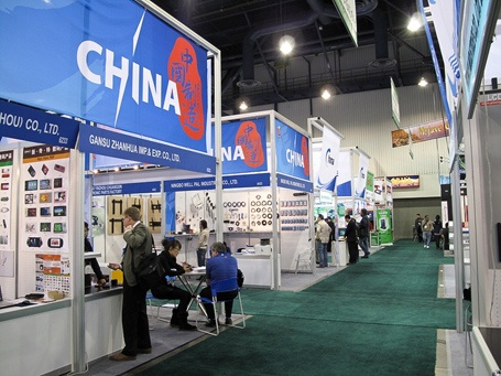 Chùm ảnh: Gặp các “diễn viên phụ” tại CES 2011 - 7 Chùm ảnh: Gặp các “diễn viên phụ” tại CES 2011 - 7