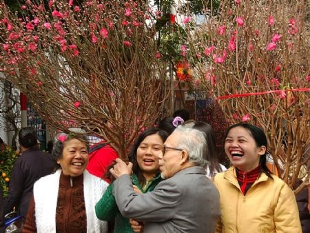 Hà Nội dự kiến tổ chức 20 chợ hoa xuân nội thành - 1 Hà Nội dự kiến tổ chức 20 chợ hoa xuân nội thành - 1