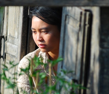 Điện ảnh Việt 2011 phá vỡ thế độc tôn của lối làm ăn “mùa vụ”? - 1 Điện ảnh Việt 2011 phá vỡ thế độc tôn của lối làm ăn “mùa vụ”? - 1
