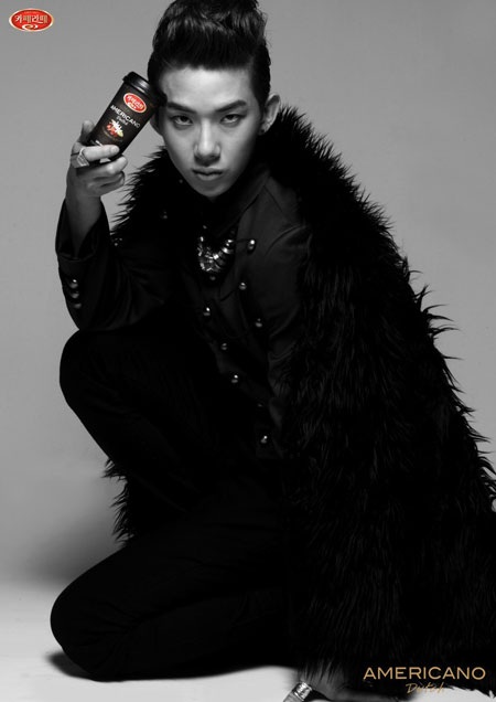 Lee Hyori và T.O.P đẹp nhất khi kẻ… mắt nước - 9 Lee Hyori và T.O.P đẹp nhất khi kẻ… mắt nước - 9