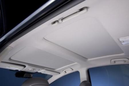 Toyota Prius V - Tăng diện tích, thêm tiện ích - 17