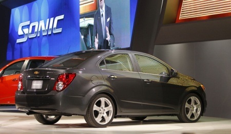 Chevrolet Sonic - Đối thủ của Ford Fiesta - 10 Chevrolet Sonic - Đối thủ của Ford Fiesta - 10