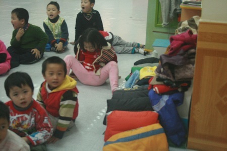 Chuyện đi học ngày giá rét của học sinh thủ đô - 2