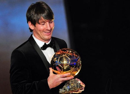 Messi giành danh hiệu “Quả bóng vàng FIFA 2010” - 1 Messi giành danh hiệu “Quả bóng vàng FIFA 2010” - 1