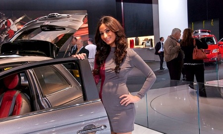 Quá gợi cảm người mẫu Triển lãm NAIAS 2011 - 11 Quá gợi cảm người mẫu Triển lãm NAIAS 2011 - 11