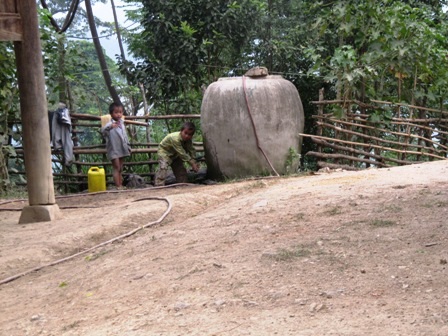 Nghệ An: Hàng ngàn học sinh miền núi nghỉ học vì rét đậm - 2