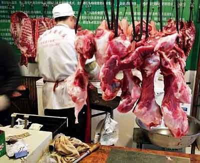Cận cảnh công nghệ chế biến lạp xường, xúc xích - 1 Cận cảnh công nghệ chế biến lạp xường, xúc xích - 1