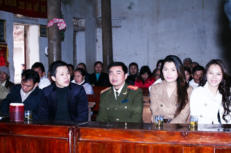 Lan Hương, Ngọc Thạch tươi tắn trong giá buốt - 5 Lan Hương, Ngọc Thạch tươi tắn trong giá buốt - 5