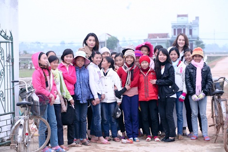 Lan Hương, Ngọc Thạch tươi tắn trong giá buốt - 4 Lan Hương, Ngọc Thạch tươi tắn trong giá buốt - 4