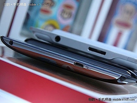 Hình ảnh thực tế điện thoại Sony Ericsson PlayStation Phone - 19 Hình ảnh thực tế điện thoại Sony Ericsson PlayStation Phone - 19
