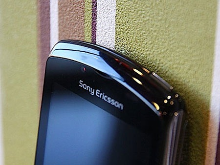 Hình ảnh thực tế điện thoại Sony Ericsson PlayStation Phone - 5 Hình ảnh thực tế điện thoại Sony Ericsson PlayStation Phone - 5