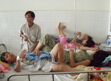 Ngăn chặn dịch bệnh bùng phát trong dịp Tết - 1