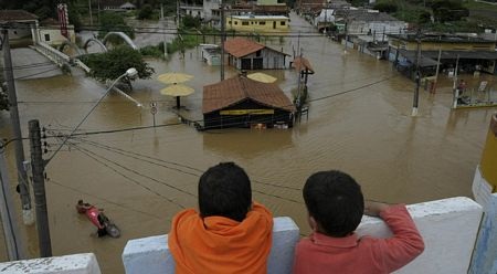 Brazil: Lũ lụt và lở đất kinh hoàng, 257 người chết - 8