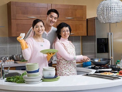 Đo độ “dựa hơi mẹ” của chồng - 1 Đo độ “dựa hơi mẹ” của chồng - 1