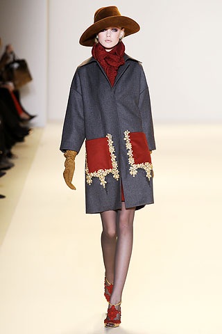 BST đông 2010 của Carolina Herrera - 3